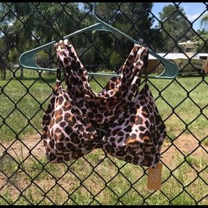 Leopard bikini top for @cathybrunette